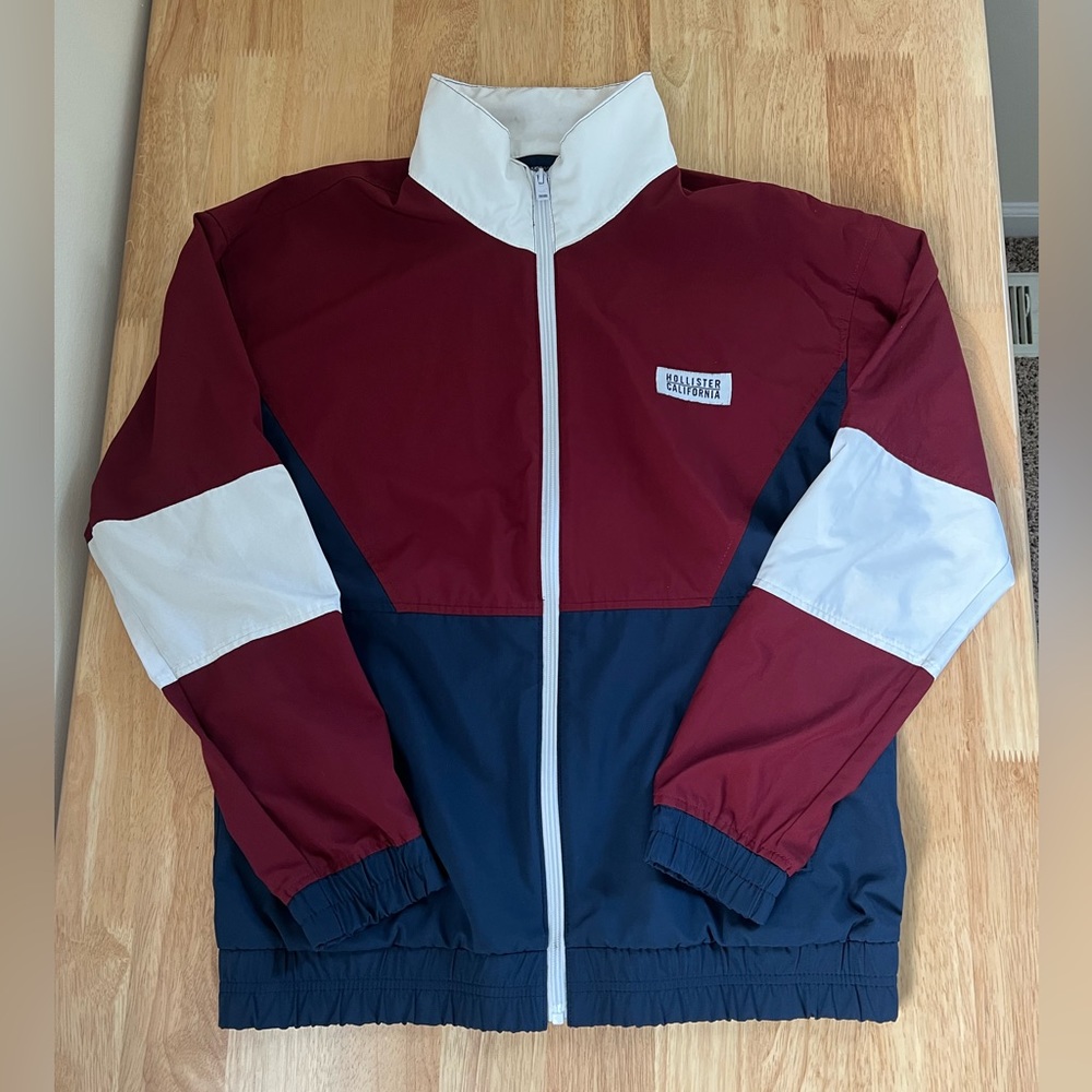 Hollister California Epic Flex Wind Breaker